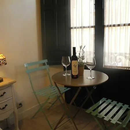 Cinema La Vie Est Belle Apartment Seville