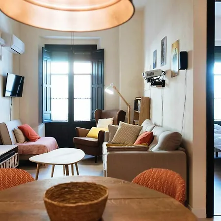 Cinema La Vie Est Belle Apartment *
